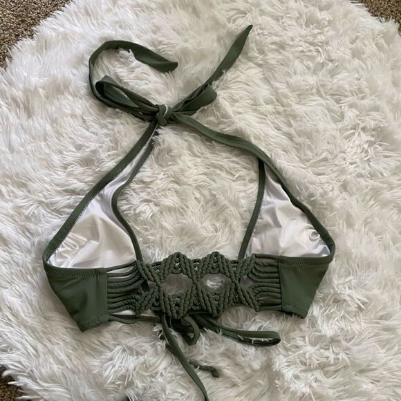 Cupshe Green 2 Piece Bikini Swimsuit New Womens Size Medium - Picture 6 of 11